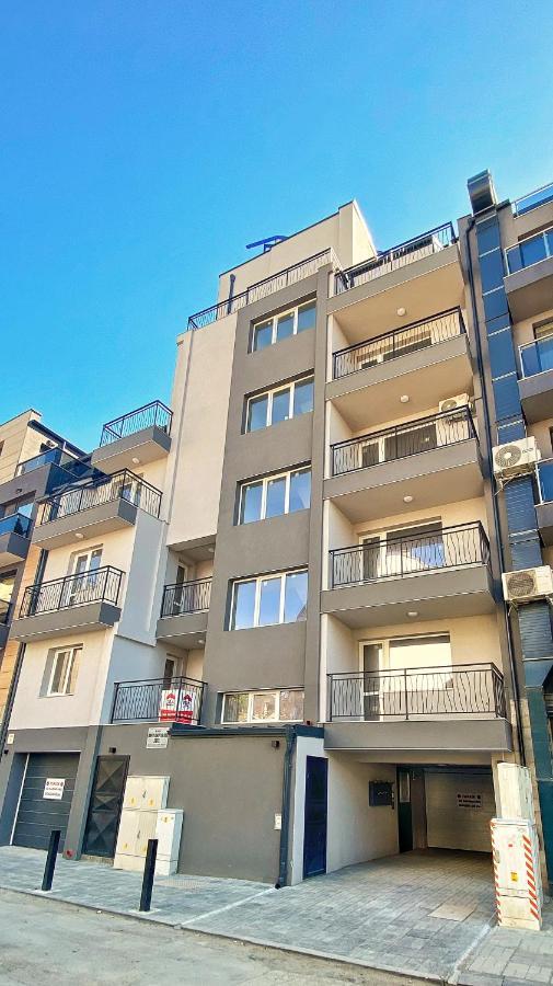 Emma'S Sweet Apartment - Close To Varna Centre 外观 照片