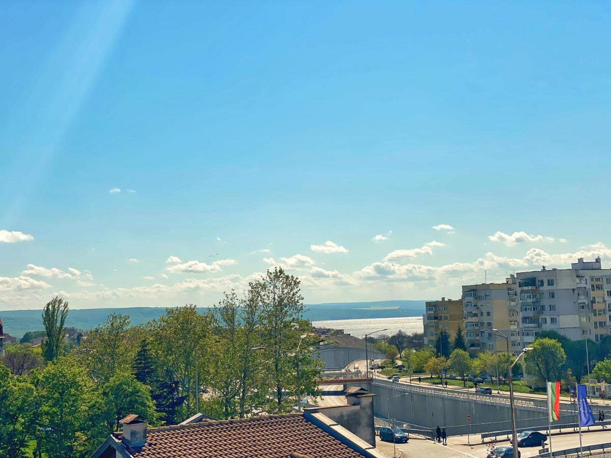 Emma'S Sweet Apartment - Close To Varna Centre 外观 照片