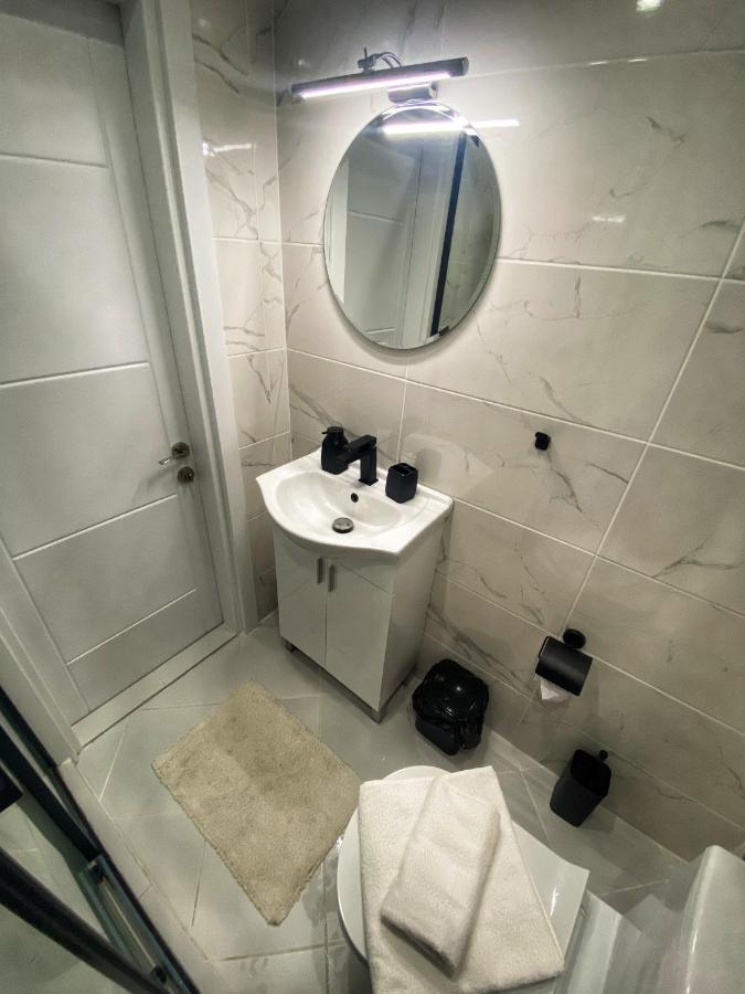 Emma'S Sweet Apartment - Close To Varna Centre 外观 照片